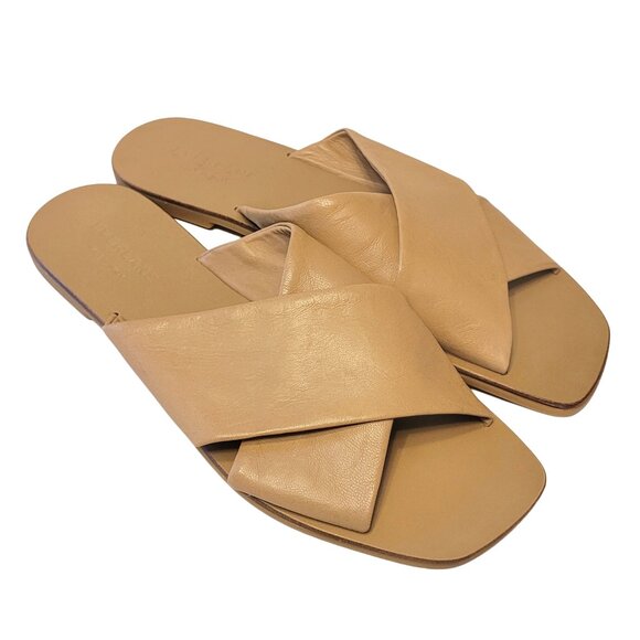 Everlane The Day Crossover Sandal - Picture 2 of 9